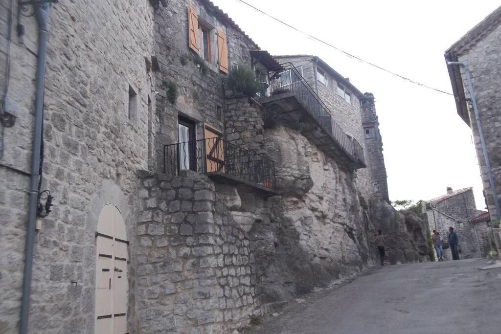 Maison Pierre Et Voute Au Coeur Du Village Balazuc Exterior foto